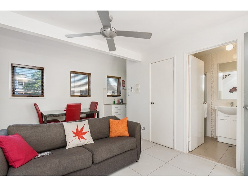 25/5-7 Byron Street, Byron Bay NSW 2481