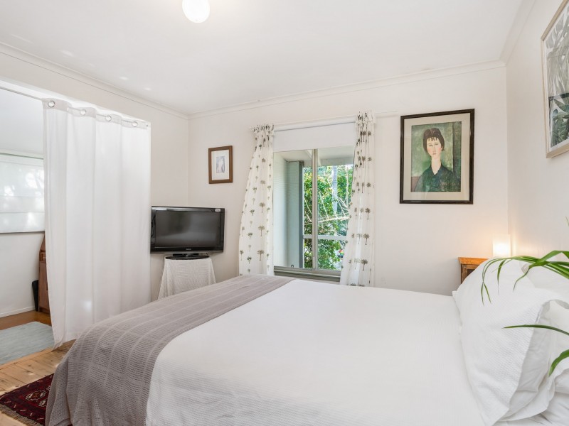 1a Cumbebin Park, Byron Bay NSW 2481