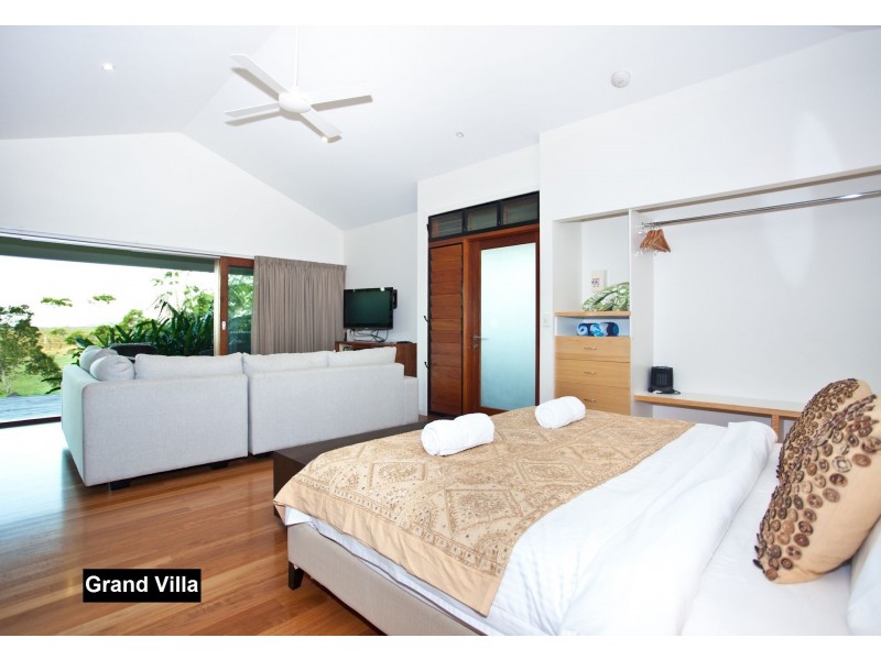 13 Cape Vista Drive, Ewingsdale NSW 2481