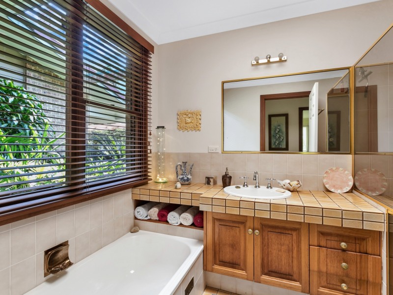 5 McInnes Lane, Tyagarah NSW 2481