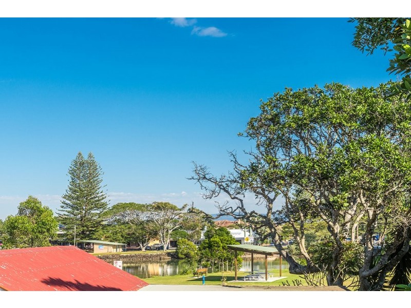 6 South Beach Road, Brunswick Heads NSW 2483