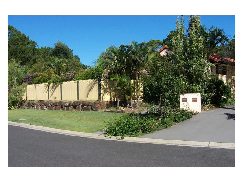 12 Oceanside Place, Suffolk Park NSW 2481