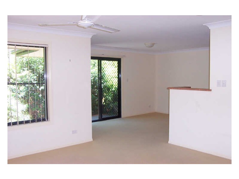 12 Oceanside Place, Suffolk Park NSW 2481