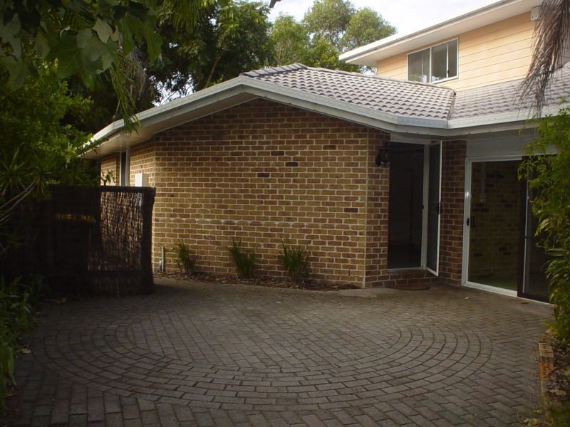 2/27 Sunrise Boulevarde, Byron Bay NSW 2481