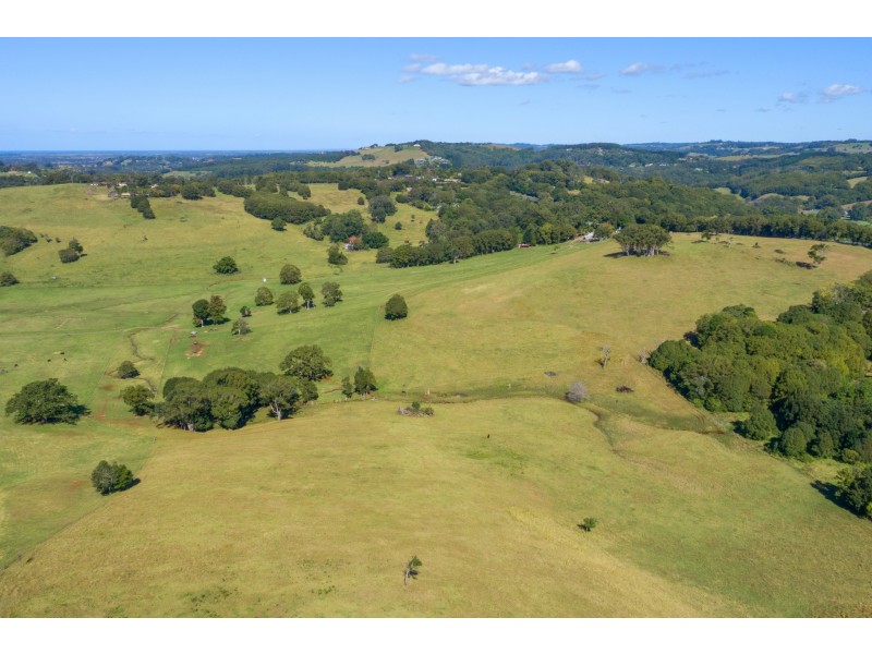 962 Tamarind Drive, Tintenbar NSW 2478