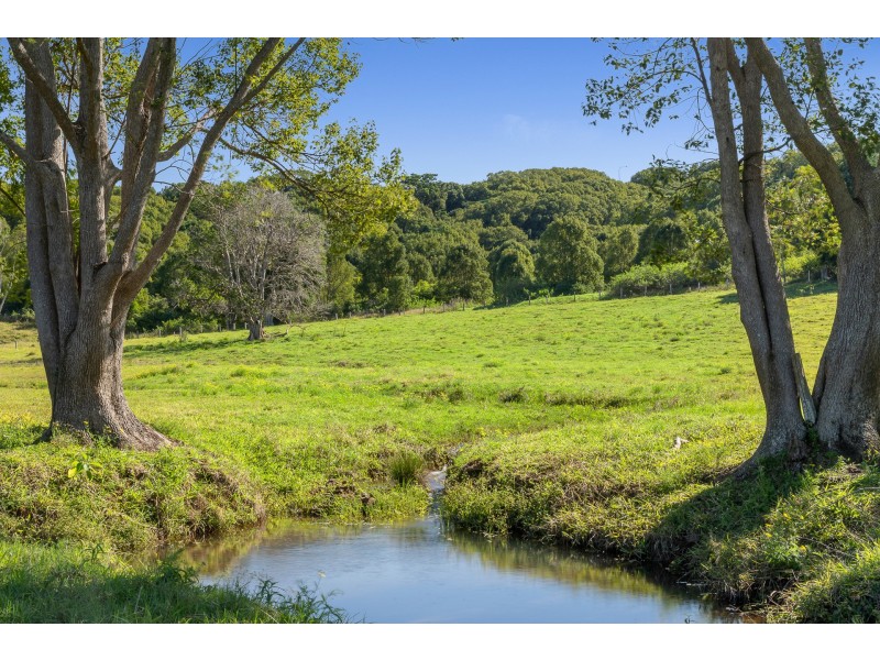 962 Tamarind Drive, Tintenbar NSW 2478