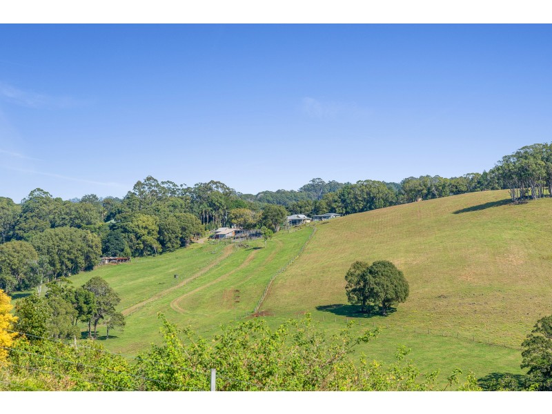 962 Tamarind Drive, Tintenbar NSW 2478