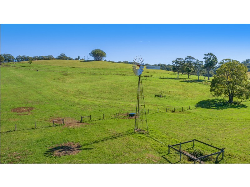 962 Tamarind Drive, Tintenbar NSW 2478