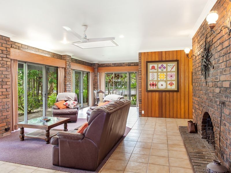 84 Broken Head Road, Suffolk Park NSW 2481