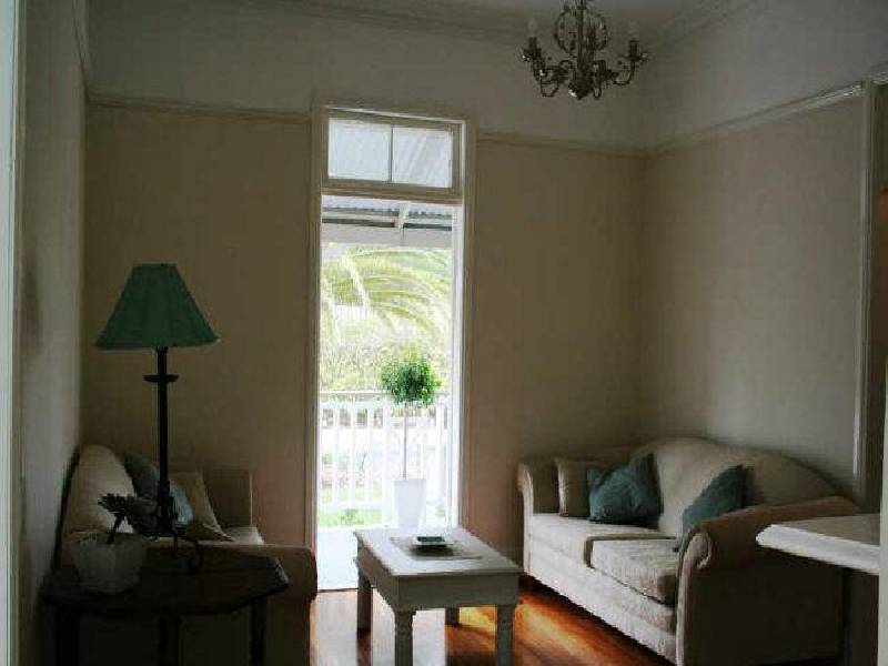 34 BANGALOW ROAD, Byron Bay NSW 2481