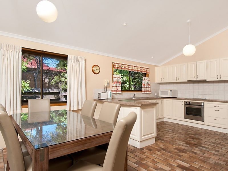 2 MACGREGOR STREET, Suffolk Park NSW 2481