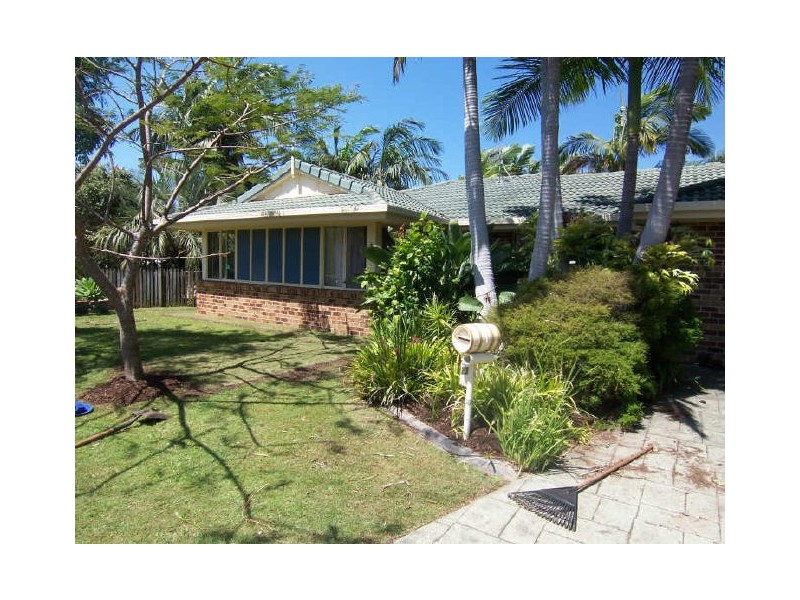 23 Ribbonwood Place, Suffolk Park NSW 2481