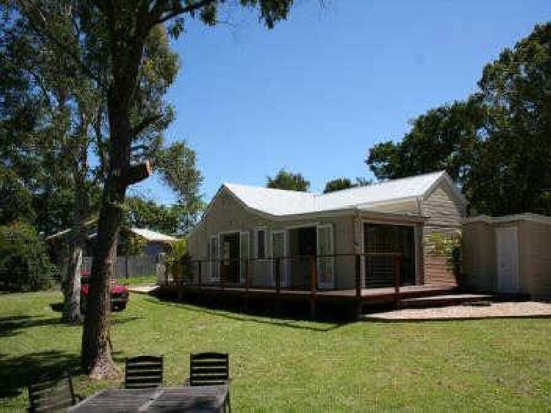1 Ruskin Lane, Byron Bay NSW 2481