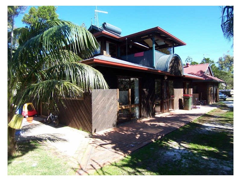 35 ARMSTRONG STREET, Suffolk Park NSW 2481