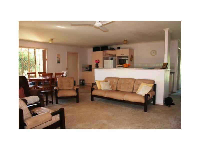 1 Ribbonwood Place, Suffolk Park NSW 2481