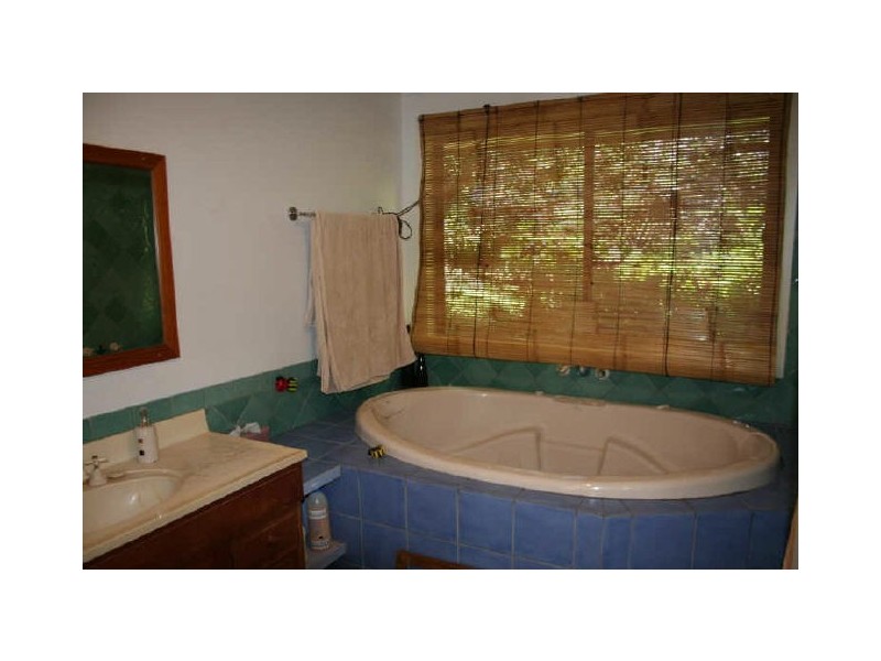 25 Bay Vista Lane, Byron Bay NSW 2481