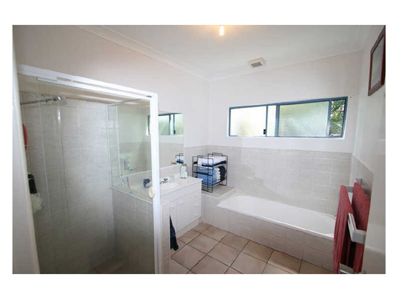 44 Beech Drive, Suffolk Park NSW 2481