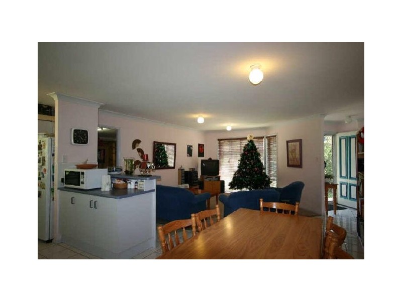 35 Caniaba Crescent, Suffolk Park NSW 2481