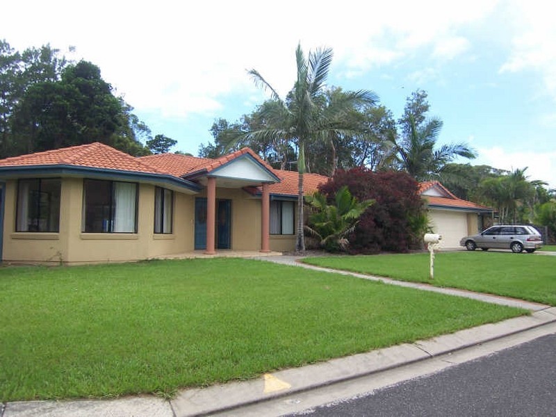 14 HONEYSUCKLE DRIVE, Byron Bay NSW 2481