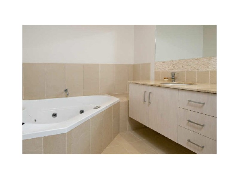 11/6-8 Browning Street, Byron Bay NSW 2481