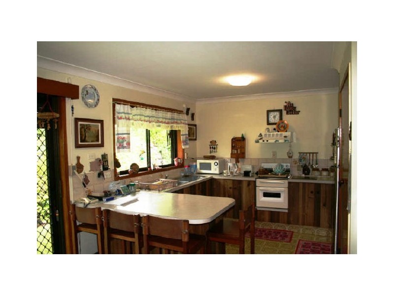 3 Yalla Kool Drive, Ocean Shores NSW 2483