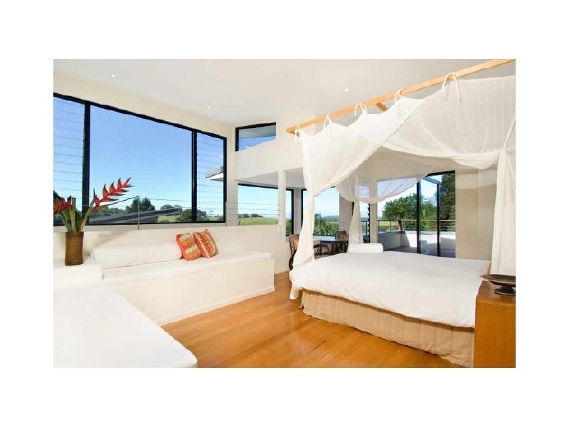 14 Hill View Place, Ewingsdale NSW 2481