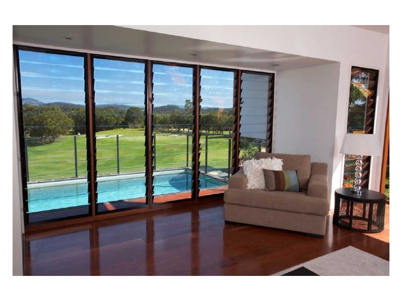 1 Langi Place, Ocean Shores NSW 2483