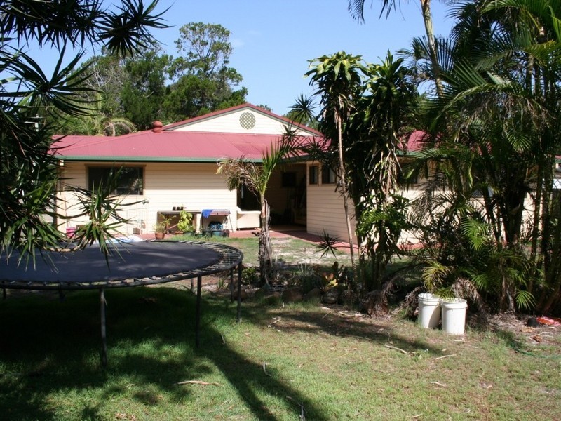 164 Broken Head Road, Suffolk Park NSW 2481
