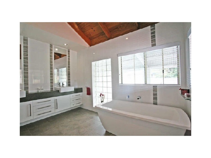 83 North Creek Road, Lennox Head NSW 2478