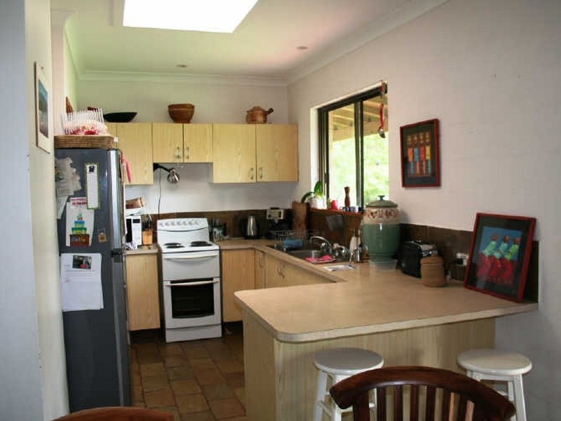 2 Beachside Drive, Suffolk Park NSW 2481