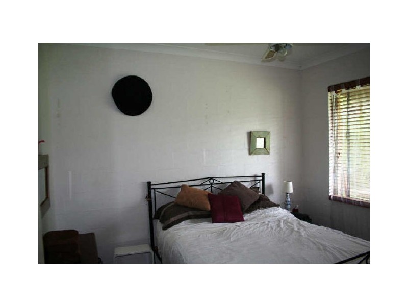 2 Beachside Drive, Suffolk Park NSW 2481