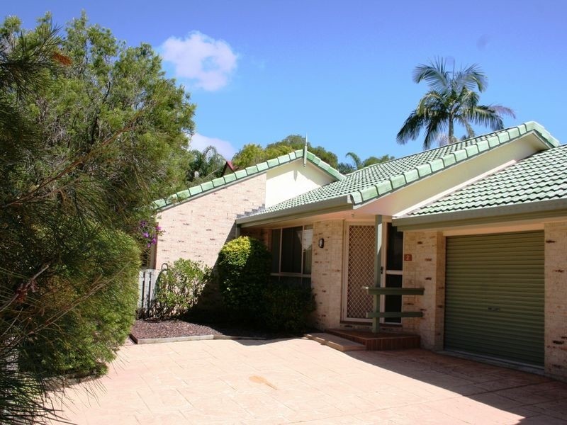 2/4 Hazelwood Close, Suffolk Park NSW 2481