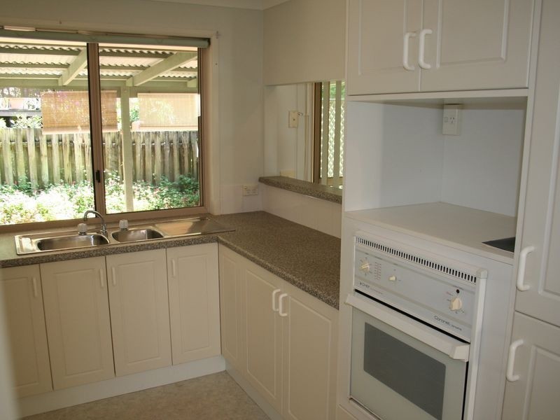 2/4 Hazelwood Close, Suffolk Park NSW 2481