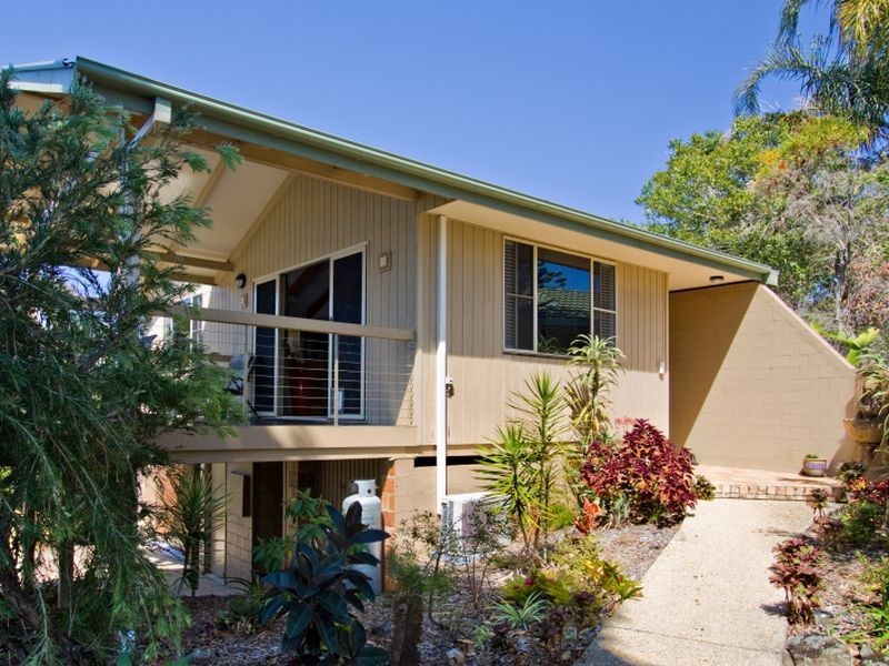 11 Hakea Crescent, Suffolk Park NSW 2481