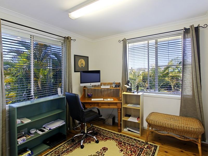 11 Hakea Crescent, Suffolk Park NSW 2481