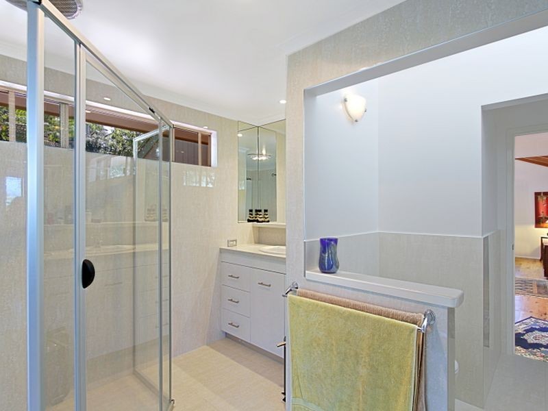 11 Hakea Crescent, Suffolk Park NSW 2481