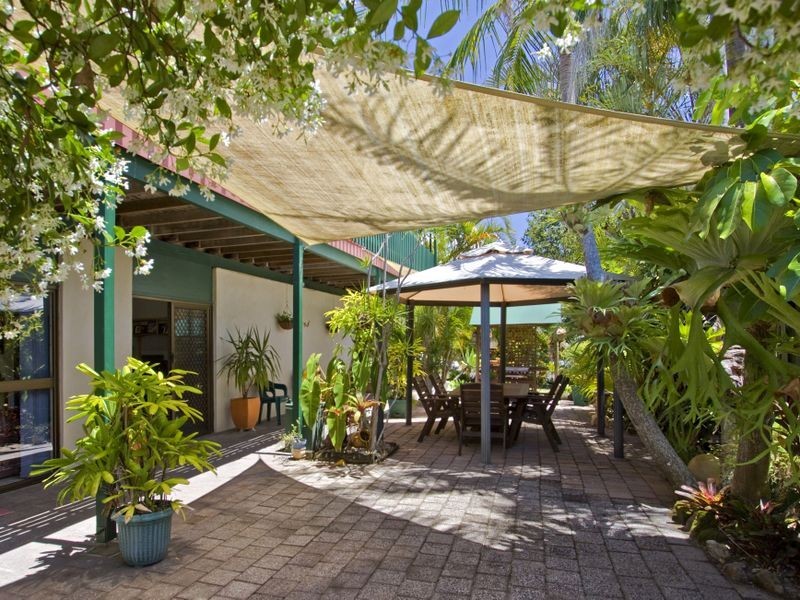 17 Armstrong Street, Suffolk Park NSW 2481