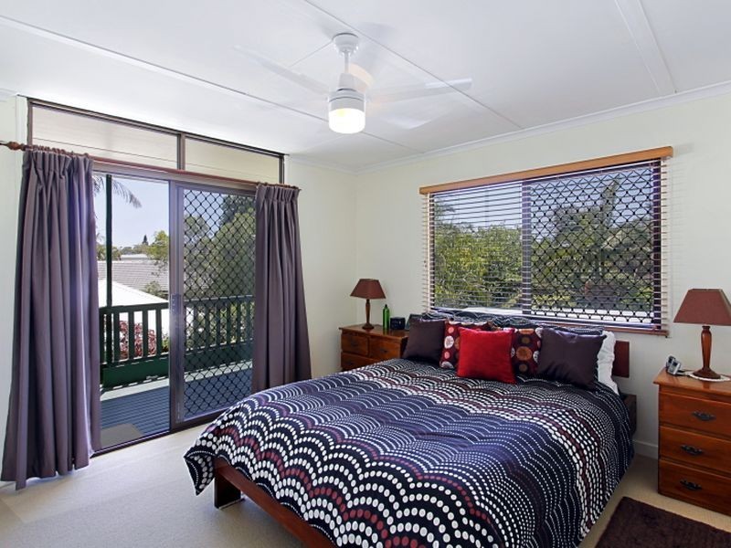 17 Armstrong Street, Suffolk Park NSW 2481