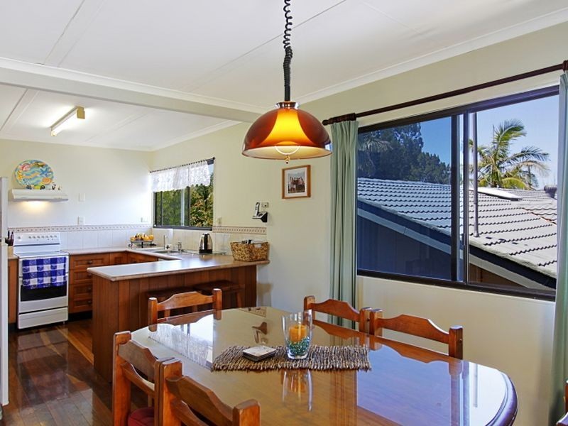 17 Armstrong Street, Suffolk Park NSW 2481