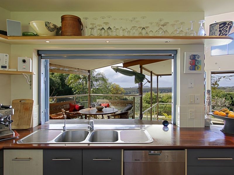 9 Cape Vista Drive, Ewingsdale NSW 2481