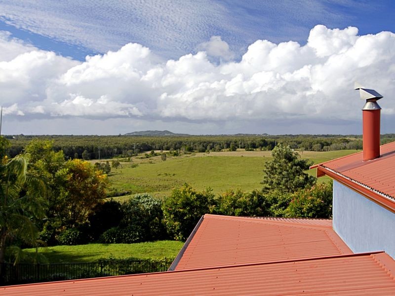 9 Cape Vista Drive, Ewingsdale NSW 2481