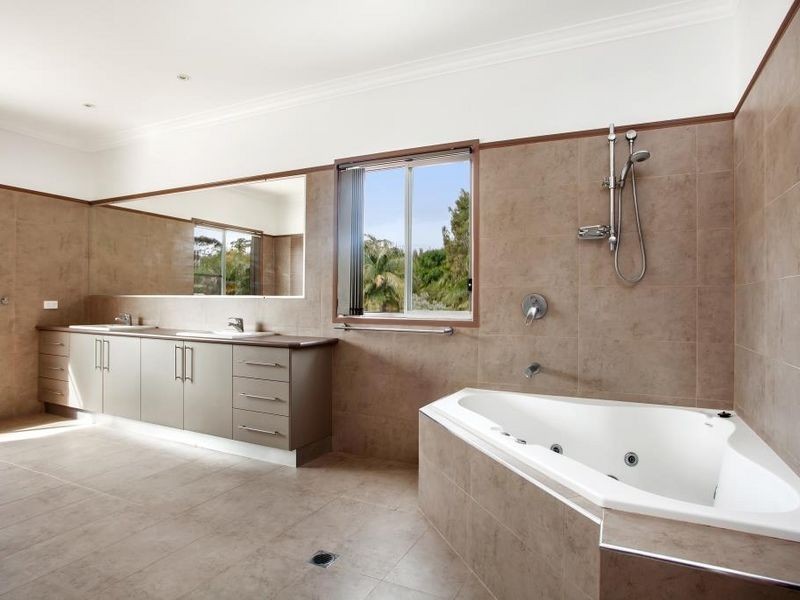 8/3 Sallywattle Drive, Suffolk Park NSW 2481