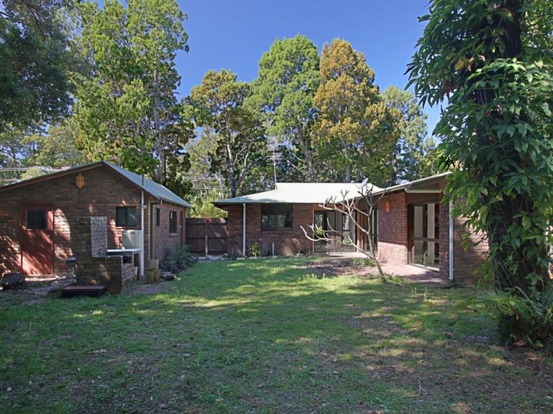 154 Broken Head Road, Suffolk Park NSW 2481