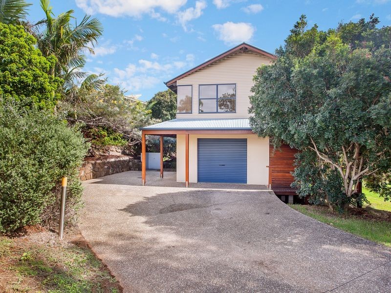 1 Narooma Drive, Ocean Shores NSW 2483