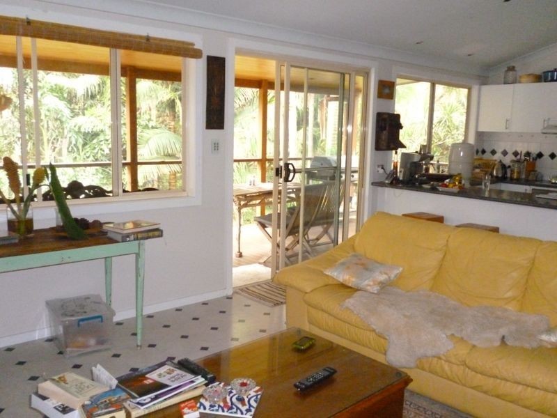 16 Bottlebrush Crescent, Byron Bay NSW 2481