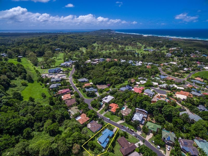 33 Caniaba Crescent, Suffolk Park NSW 2481