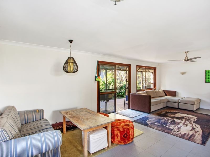 237 Broken Head Road, Suffolk Park NSW 2481