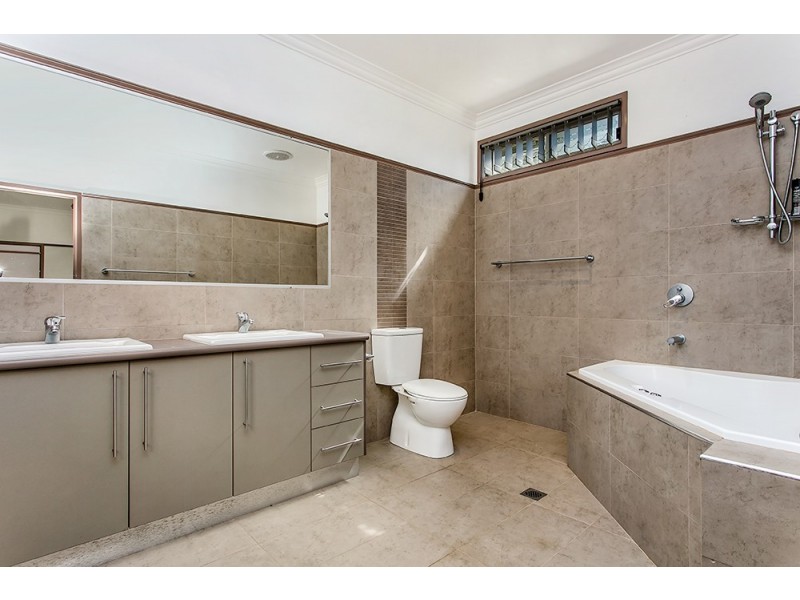 Unit 8/3 Sallywattle Drive, Suffolk Park NSW 2481