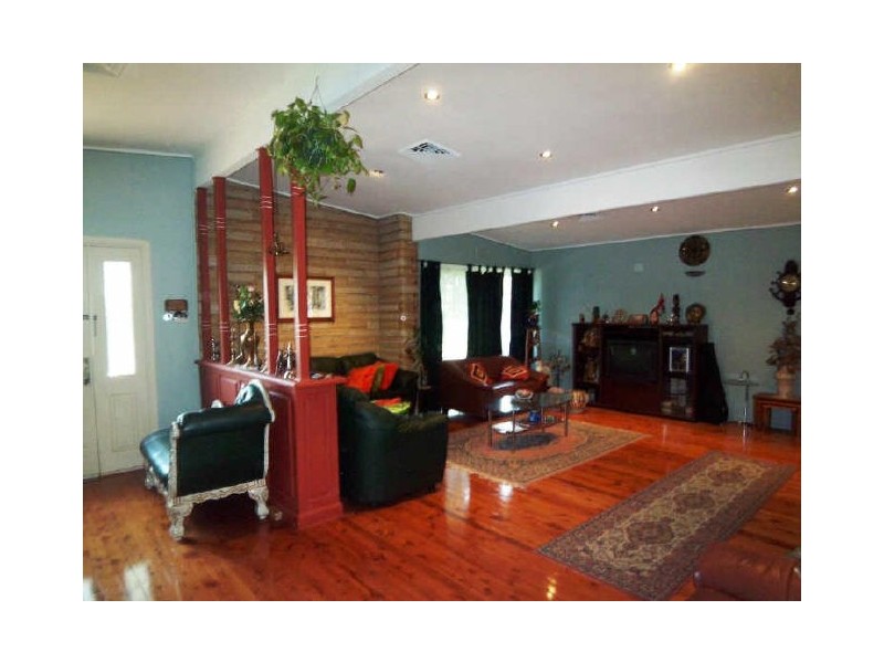 20 Windsor Ave, Carlingford NSW 2118