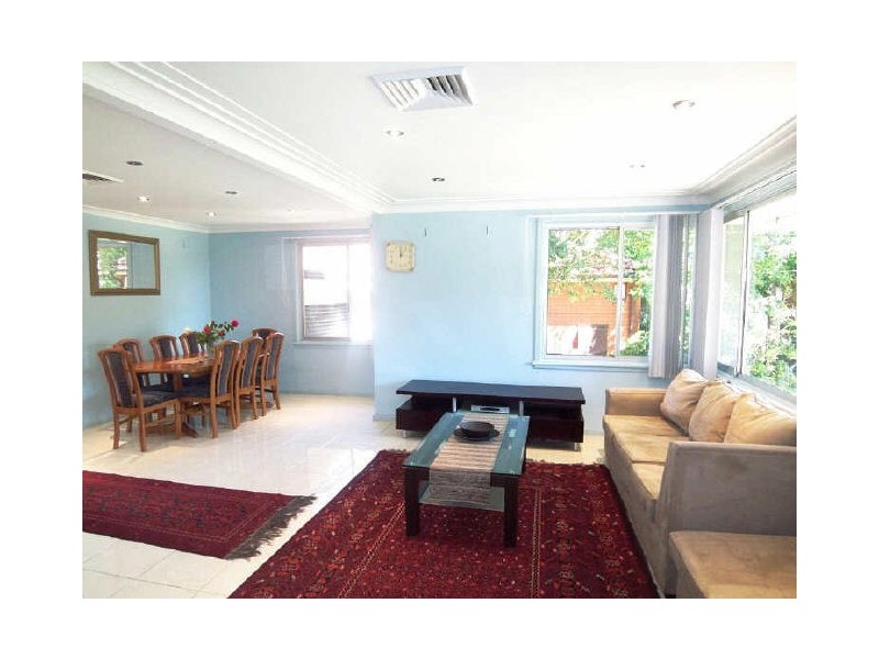 60 Woodbury Street, North Rocks NSW 2151